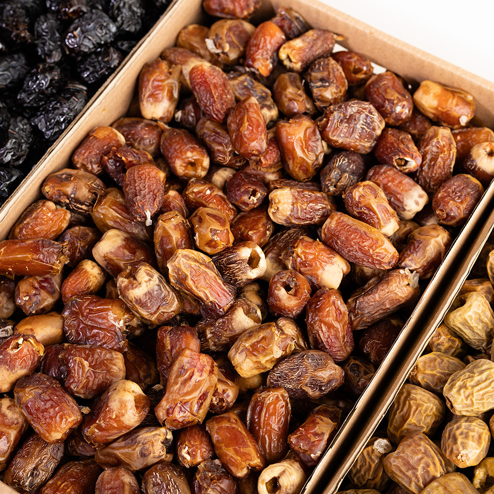 Bulk Pitted Saqei Dates (3kg) | Ready-to-Use for Hospitality & Food Service